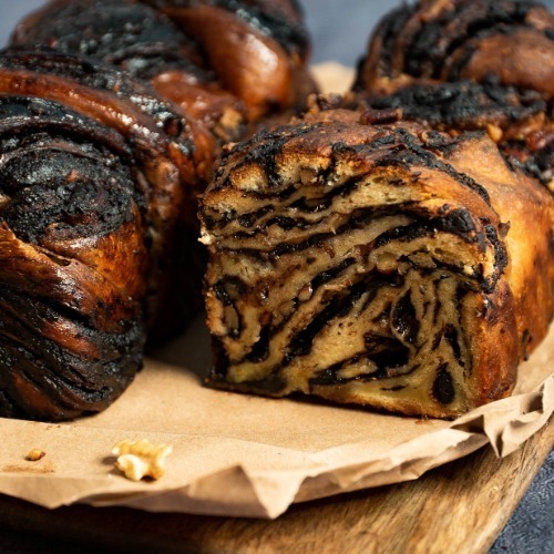 Chocolate Babka 12 inches (Pre Order 24hrs ahead)